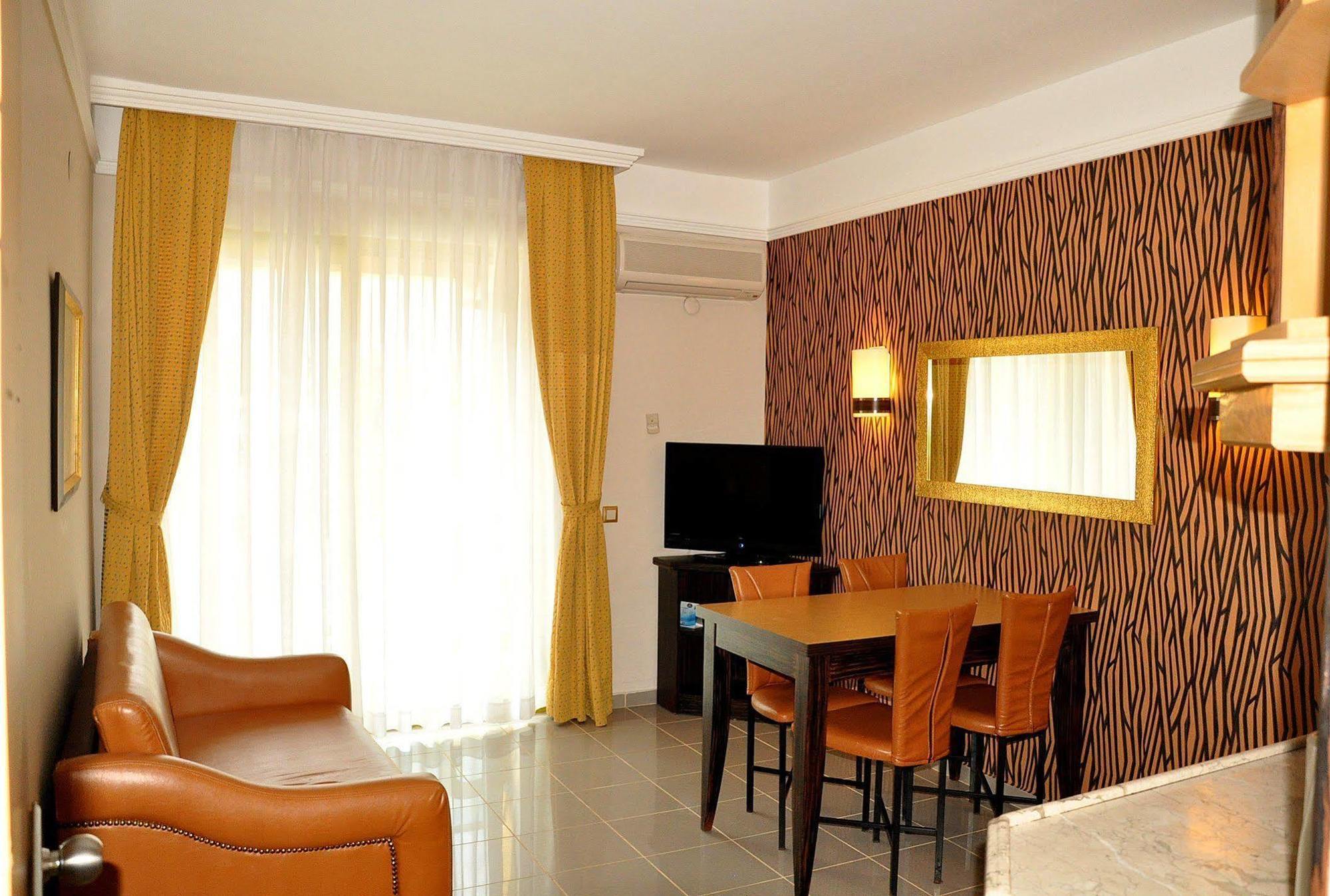 Club Alpina Hotel Marmaris Eksteriør billede