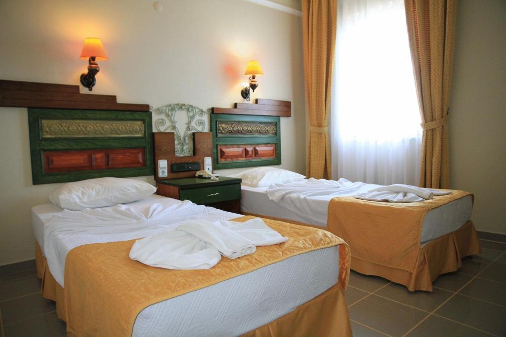 Club Alpina Hotel Marmaris Eksteriør billede